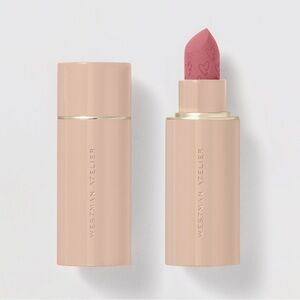 Westman Atelier LIP SUEDE MATTE LIPSTICK
In Petal